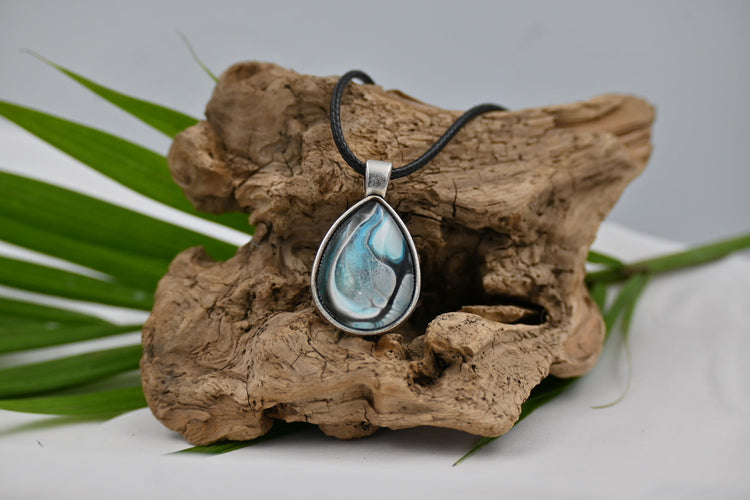 Pendentif inspiré de la mer