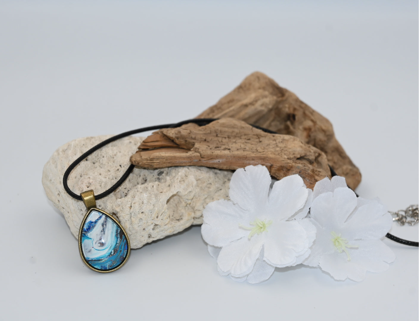 Tourbillon bleu | Pendentif
